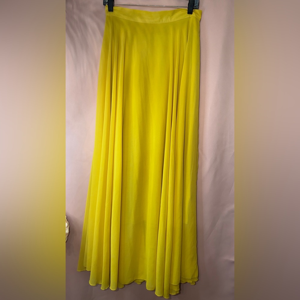 Chicwish Bright Yellow Pleated Fully Lined Maxi Skirt - Picture 5 of 11